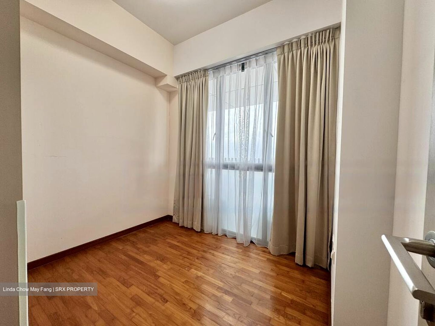 J Gateway (D22), Condominium #445588101